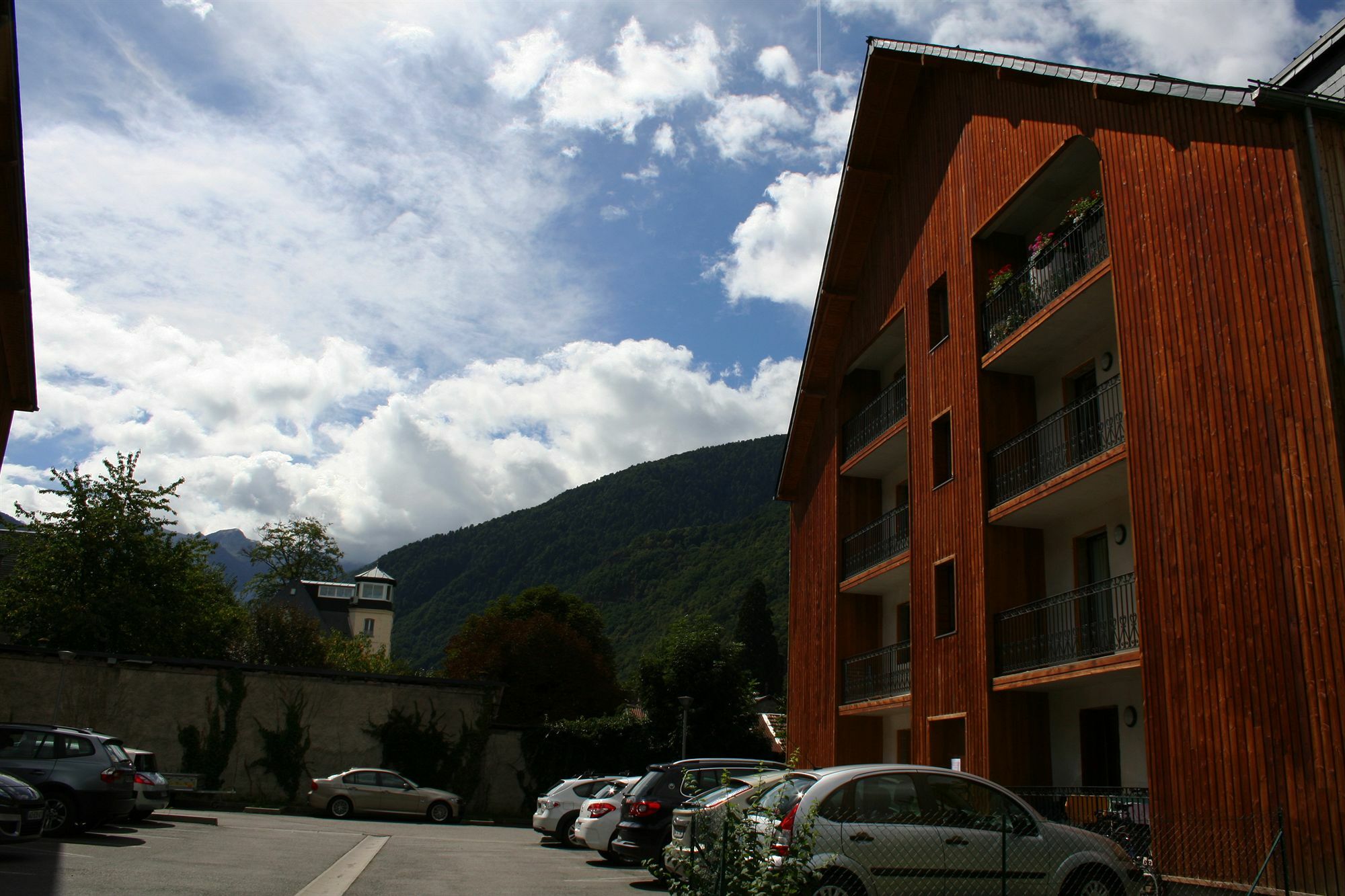 Residence Les Jardins De Ramel By Popinns Bagnères-de-Luchon المظهر الخارجي الصورة